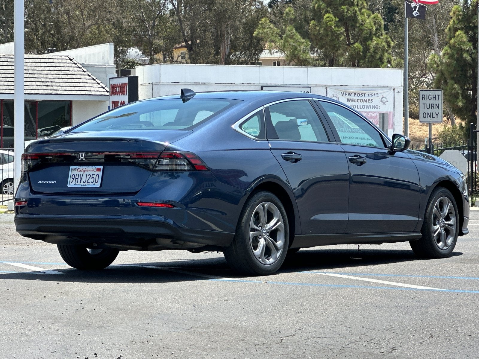 2023 Honda Accord — detail view