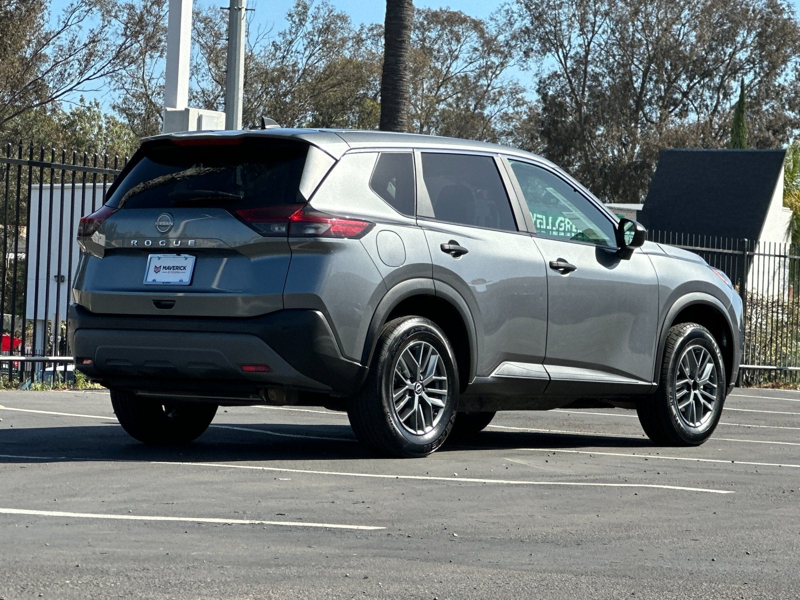 2023 Nissan Rogue — detail view