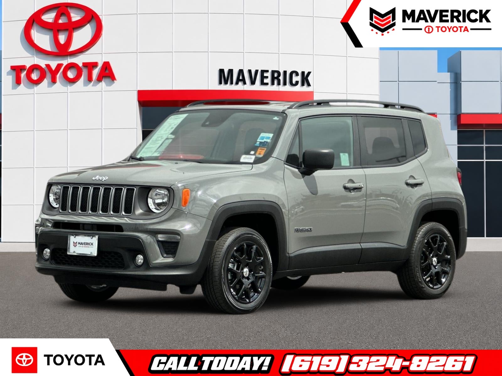 2022 Jeep Renegade Latitude in Gray Clearcoat — front three-quarter view